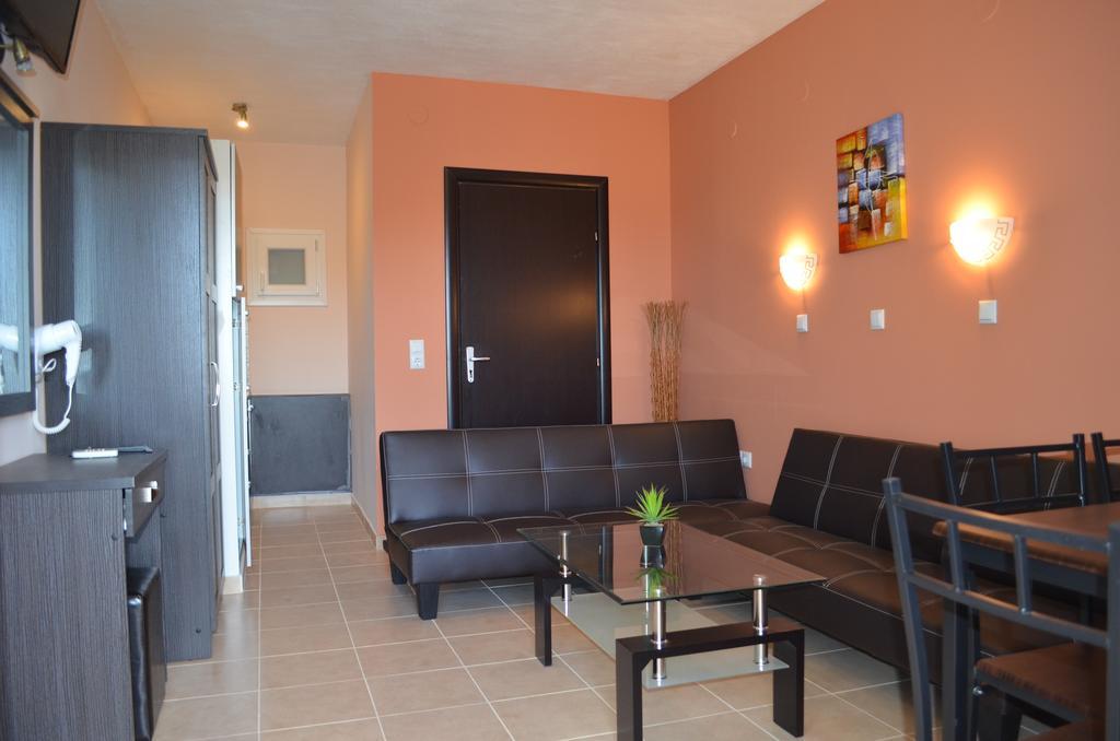 Thassos Grand Villas Apartments & Studios 利迈纳里亚 客房 照片