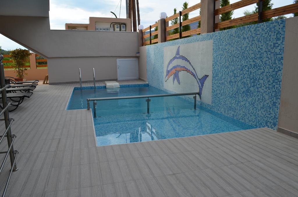 Thassos Grand Villas Apartments & Studios 利迈纳里亚 外观 照片