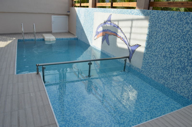 Thassos Grand Villas Apartments & Studios 利迈纳里亚 外观 照片