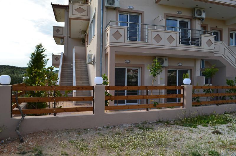 Thassos Grand Villas Apartments & Studios 利迈纳里亚 外观 照片